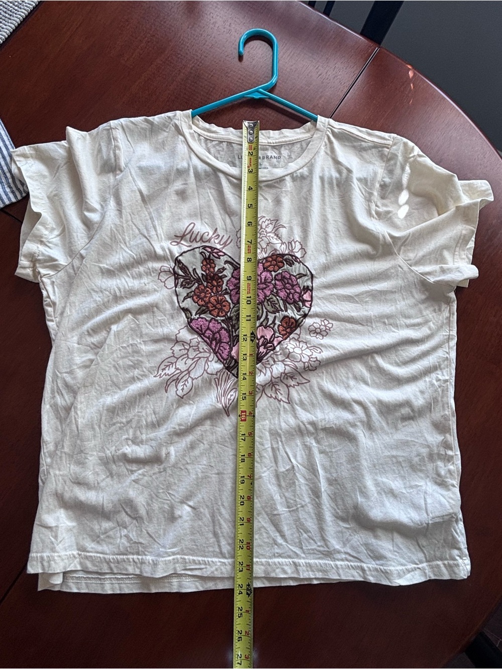Lucky Brand Cream Graphic Tee with Floral Embroidered Print XL - Picture 6 of 7